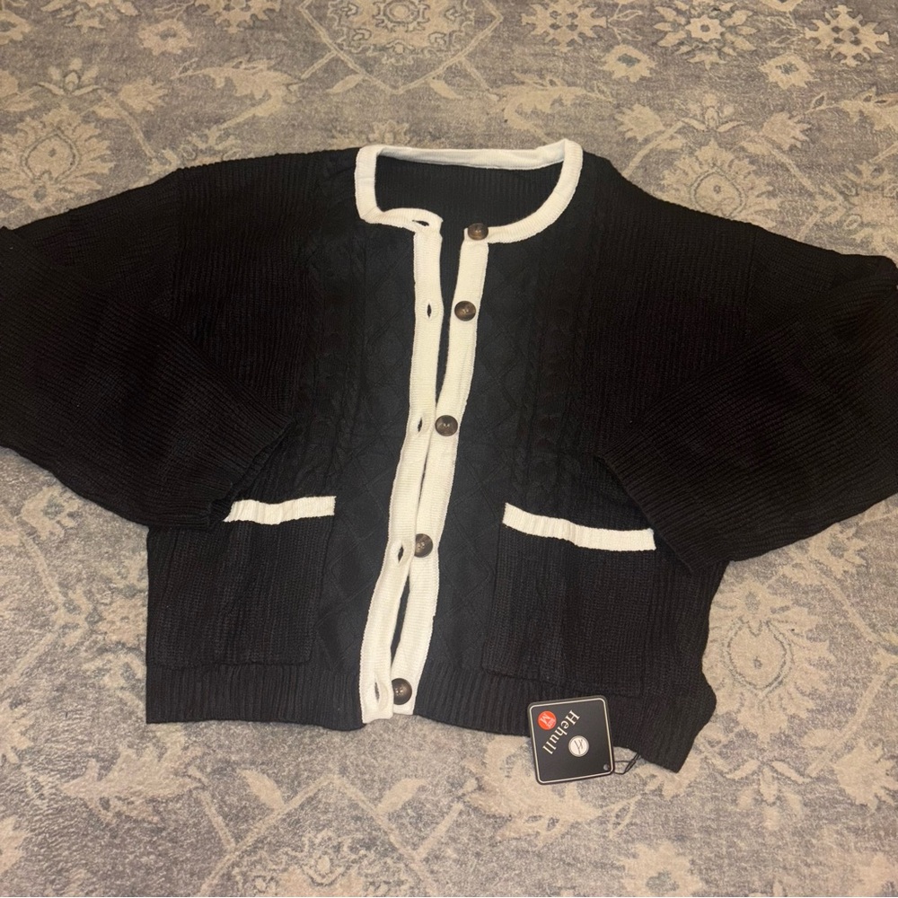 Oversized Knit Cardigan - Picture 6 of 10